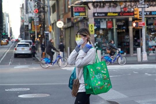 美国确诊破6.5万例 专家:要为下个周期做好准备