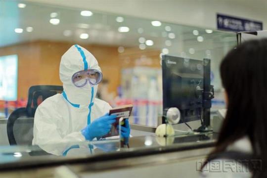 上海入境转他省将就地隔离 江浙等地除外