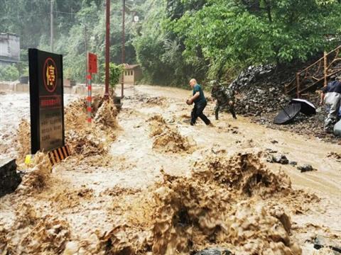 南方洪灾:救援“前所未有”地艰难