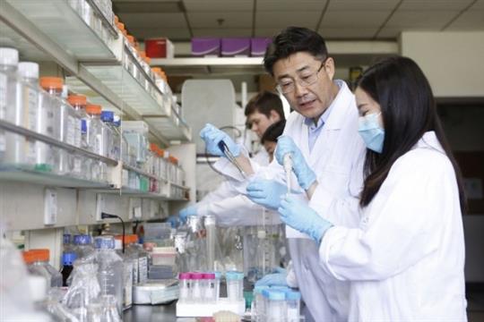 中国疾控中心主任高福当选德国国家科学院院士