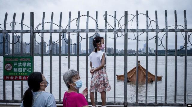 中国经济下半年挑战重重