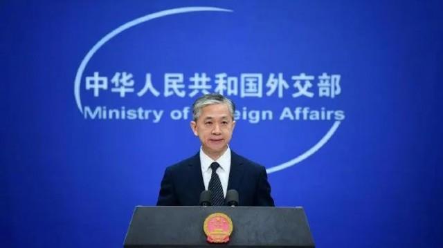 香港暂停港加、港澳、港英《移交逃犯协定》