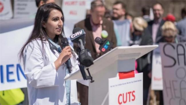 加拿大女医生称抗新冠封城没用，还有2万人支持