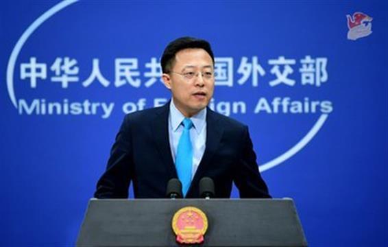外媒记者问新疆政府为何采取严格的防疫举措？
