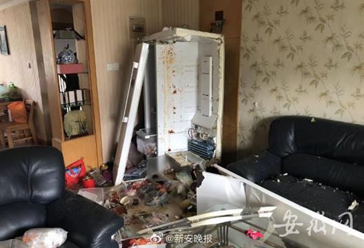 西门子冰箱半夜突然爆炸，罗永浩深夜转发