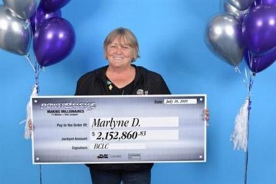 加拿大女子只花了3元玩老虎机就赢了210万
