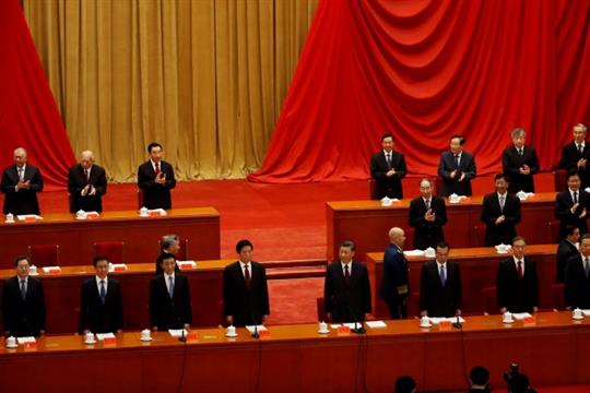 打破常规的表彰大会 不同层面的信号释放