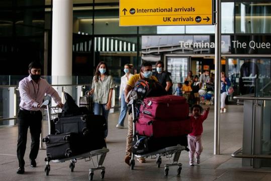 英国决定自2021年起取消游客购物退税