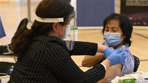 加拿大疫苗接种进展缓慢引起不满