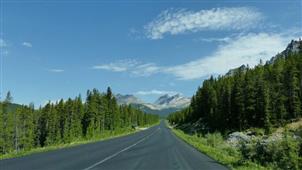 世界最美旅行公路排行 加拿大两条路入围