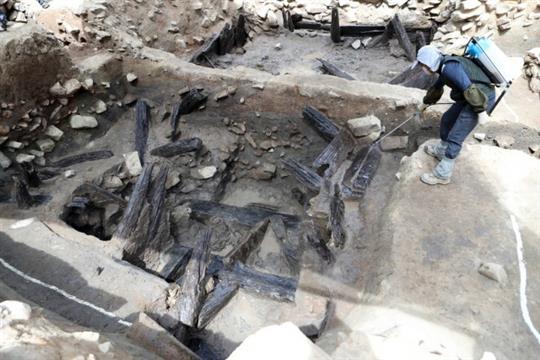 韩国出土1400年前汉字木简 韩媒：两字不理解